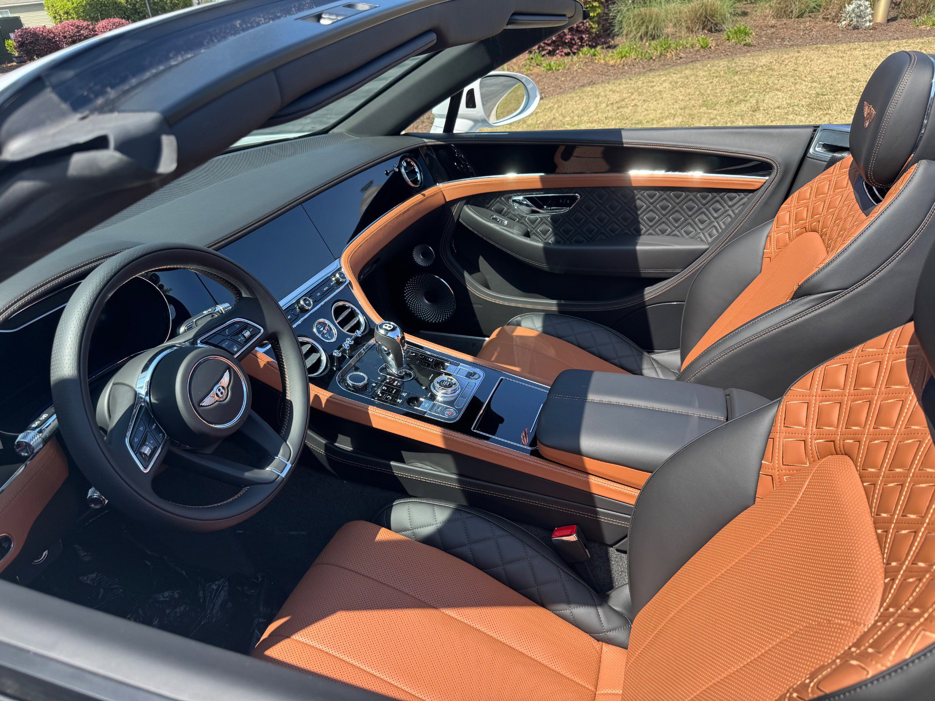 Used 2021 Bentley Continental GT AWD/4WD image 2