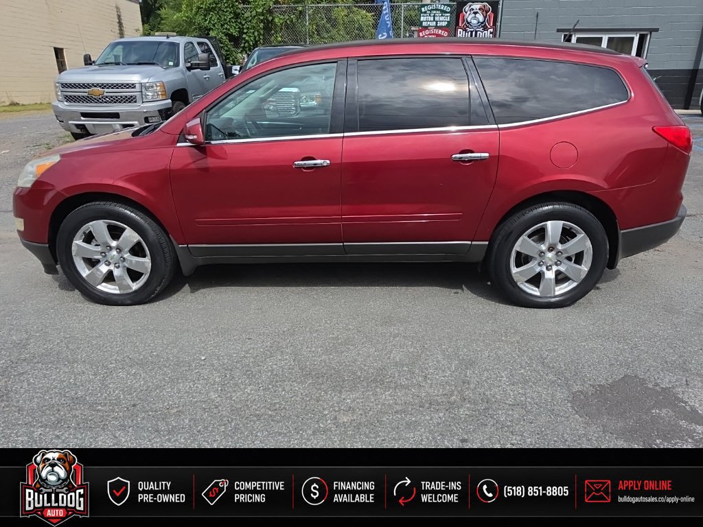 Used 2011 Chevrolet Traverse LT w/ Personal Connectivity Package AWD/4WD image 9