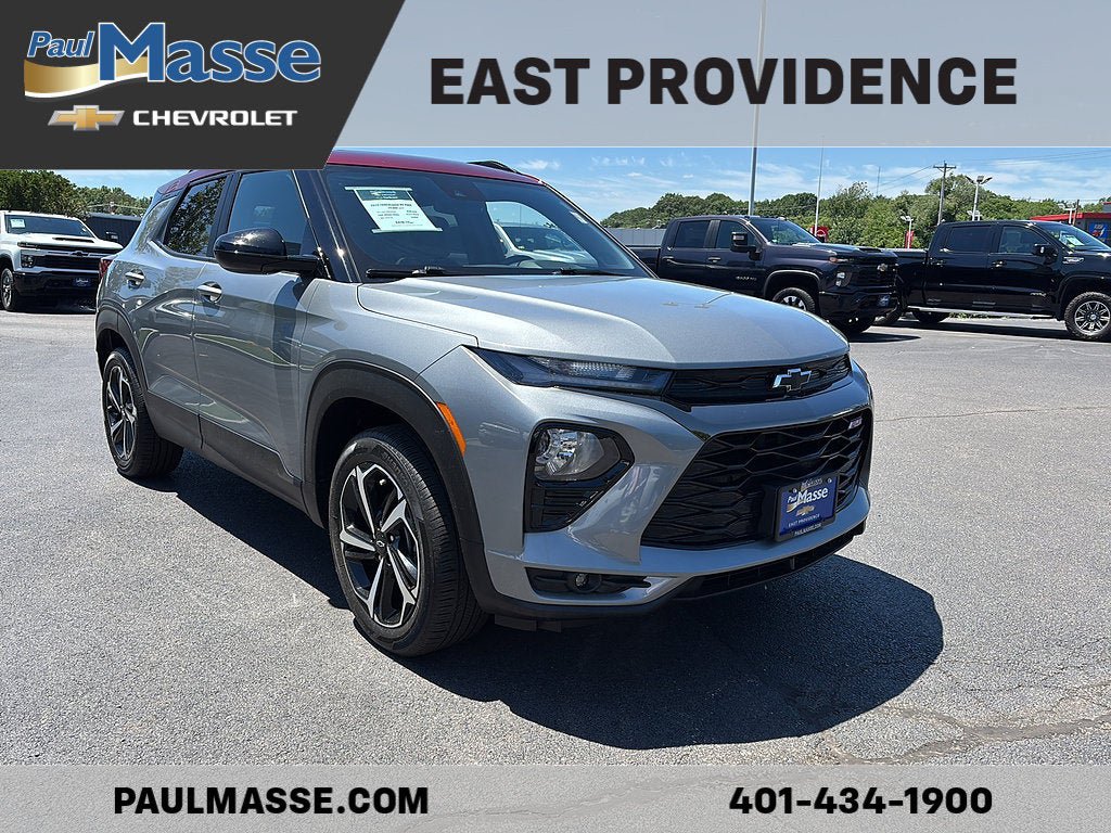 Used 2023 Chevrolet TrailBlazer RS w/ Sun and Liftgate Package AWD/4WD image 3