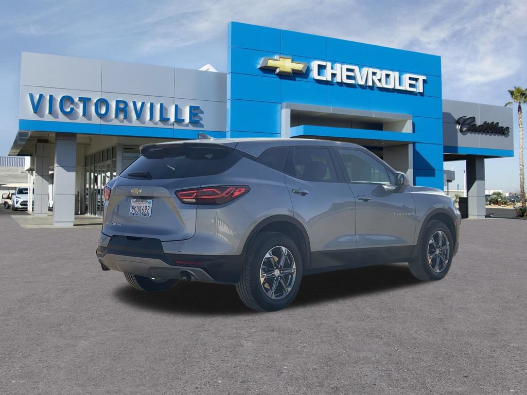 Certified 2024 Chevrolet Blazer LT w/ LPO, Cargo Package AWD/4WD image 4