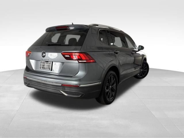 Used 2022 Volkswagen Tiguan SE image 7