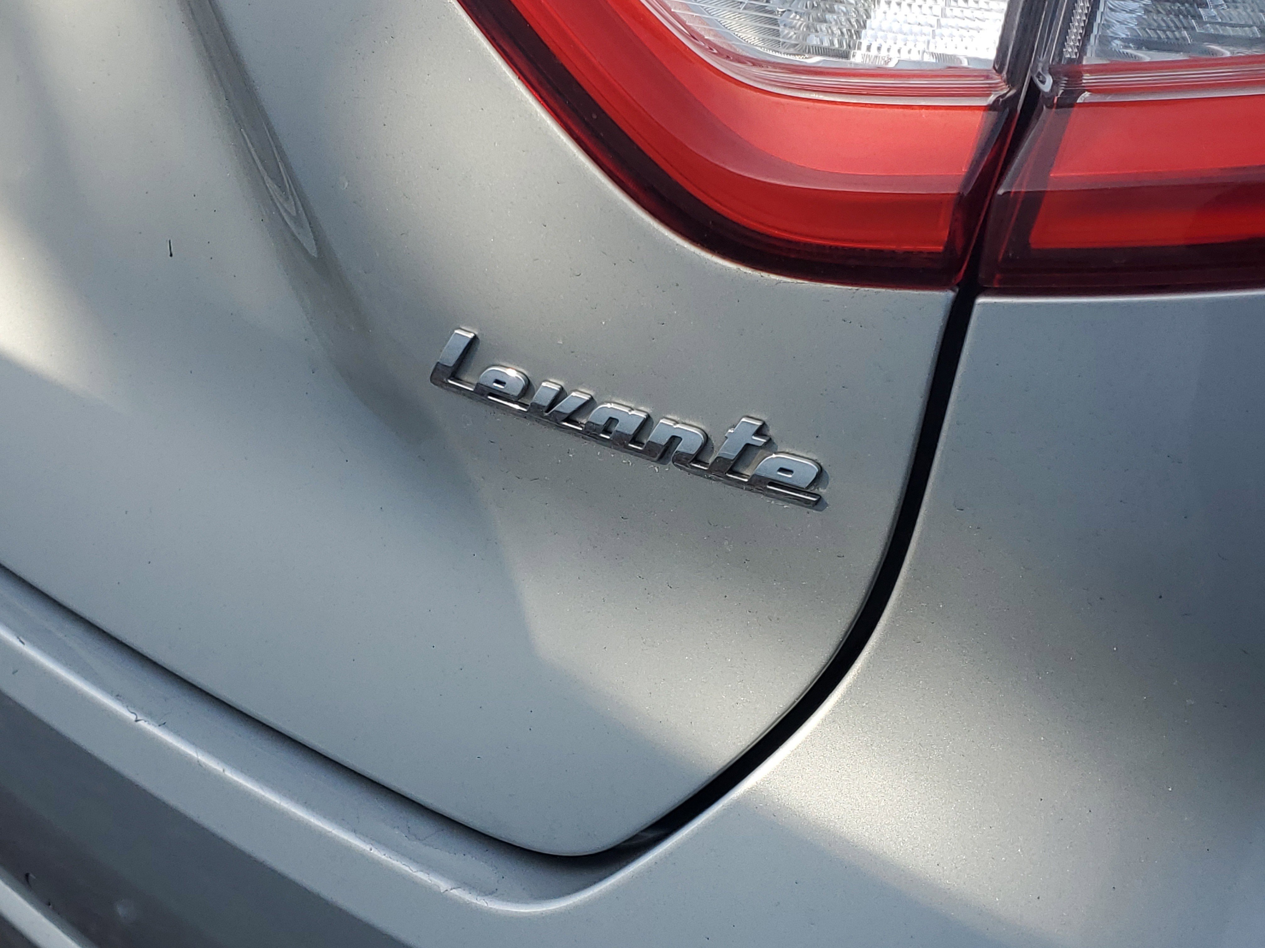 Used 2018 Maserati Levante S AWD/4WD image 9