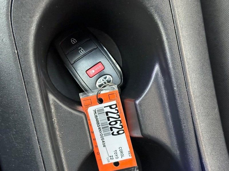 Used 2022 Toyota Corolla Cross LE w/ Moonroof Package image 30