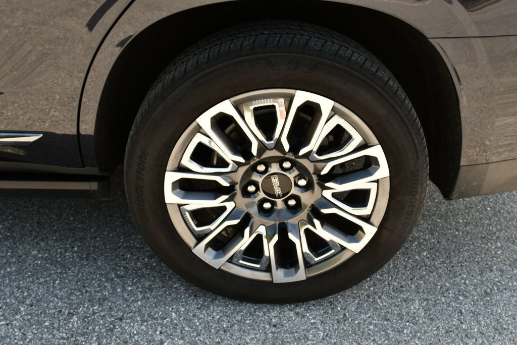 Used 2023 GMC Yukon Denali Ultimate AWD/4WD image 69