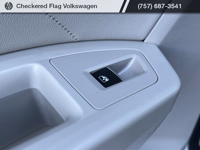 Used 2022 Volkswagen Atlas SE w/ Panoramic Sunroof Package image 30