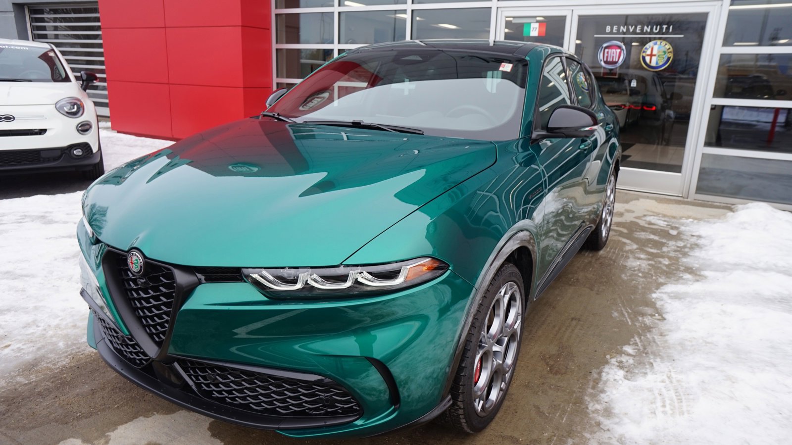 New 2024 Alfa Romeo Tonale Veloce image 4