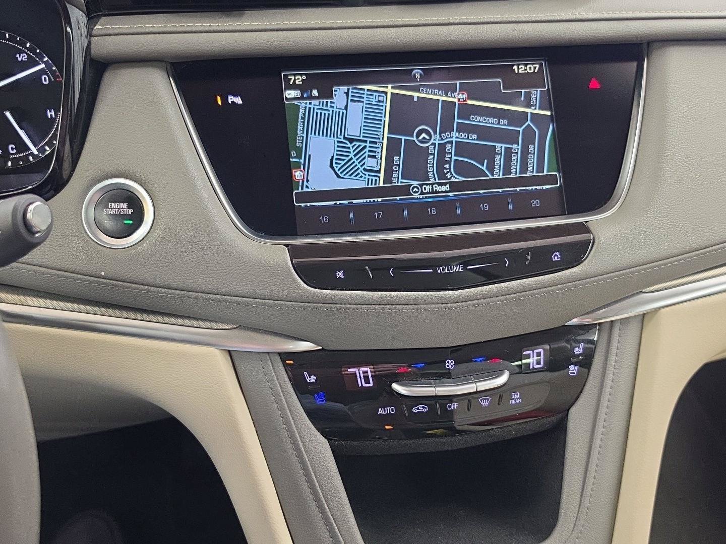 Used 2018 Cadillac XT5 Premium Luxury AWD/4WD image 10