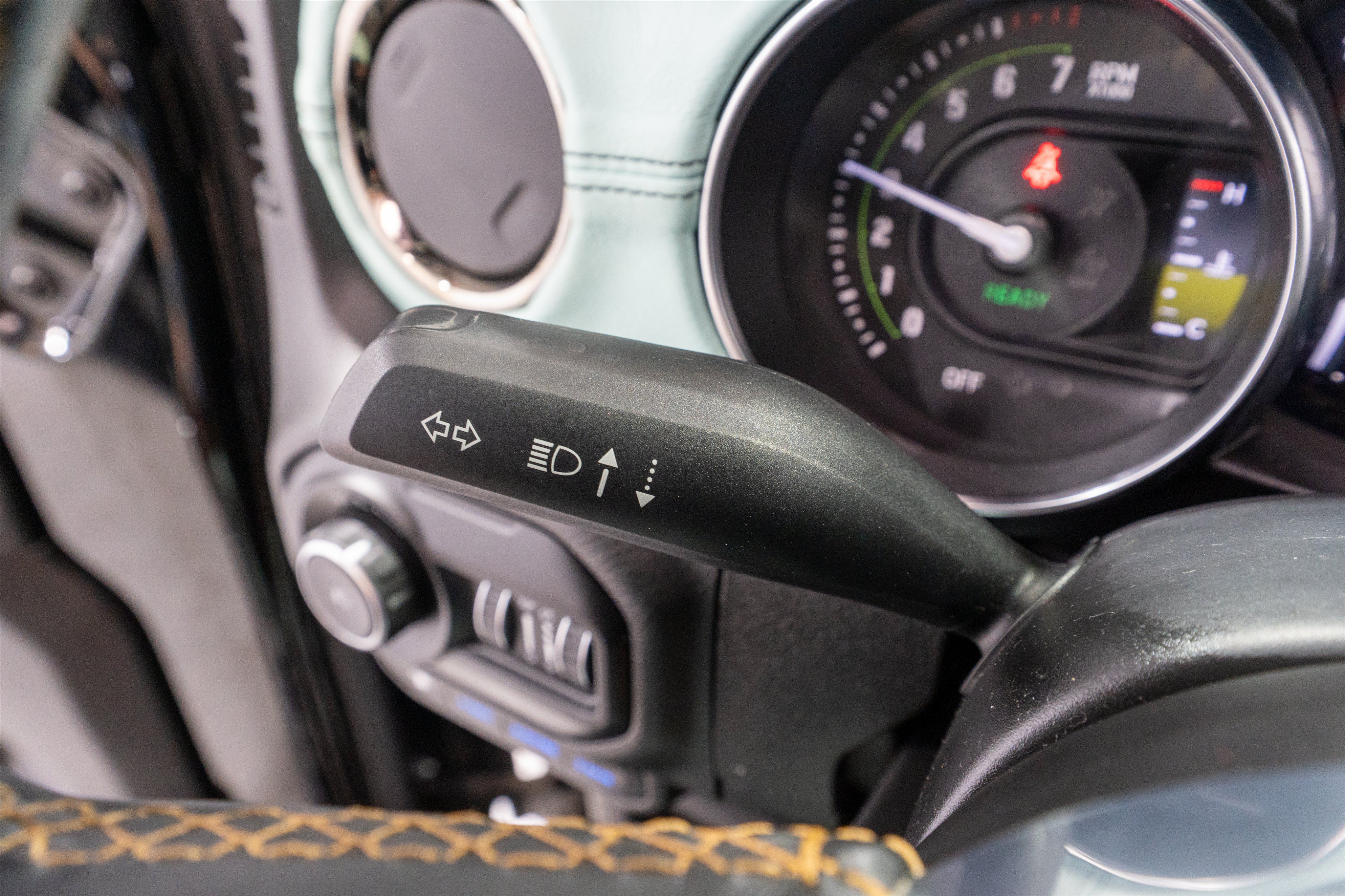Used 2022 Jeep Wrangler Unlimited Sahara AWD/4WD image 30