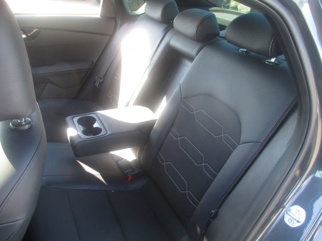 Used 2023 Kia Forte GT-Line w/ GT-Line Premium Package FWD image 18