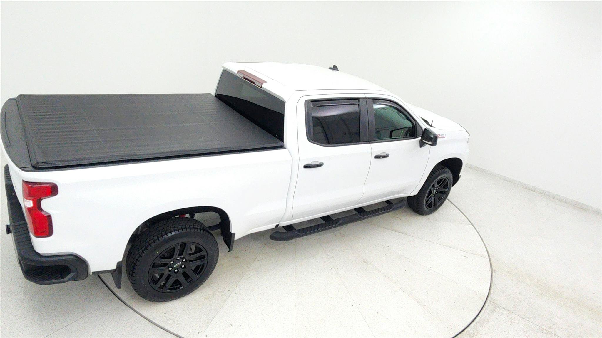 Used 2021 Chevrolet Silverado 1500 LT Trail Boss w/ Bed Protection Package AWD/4WD image 40