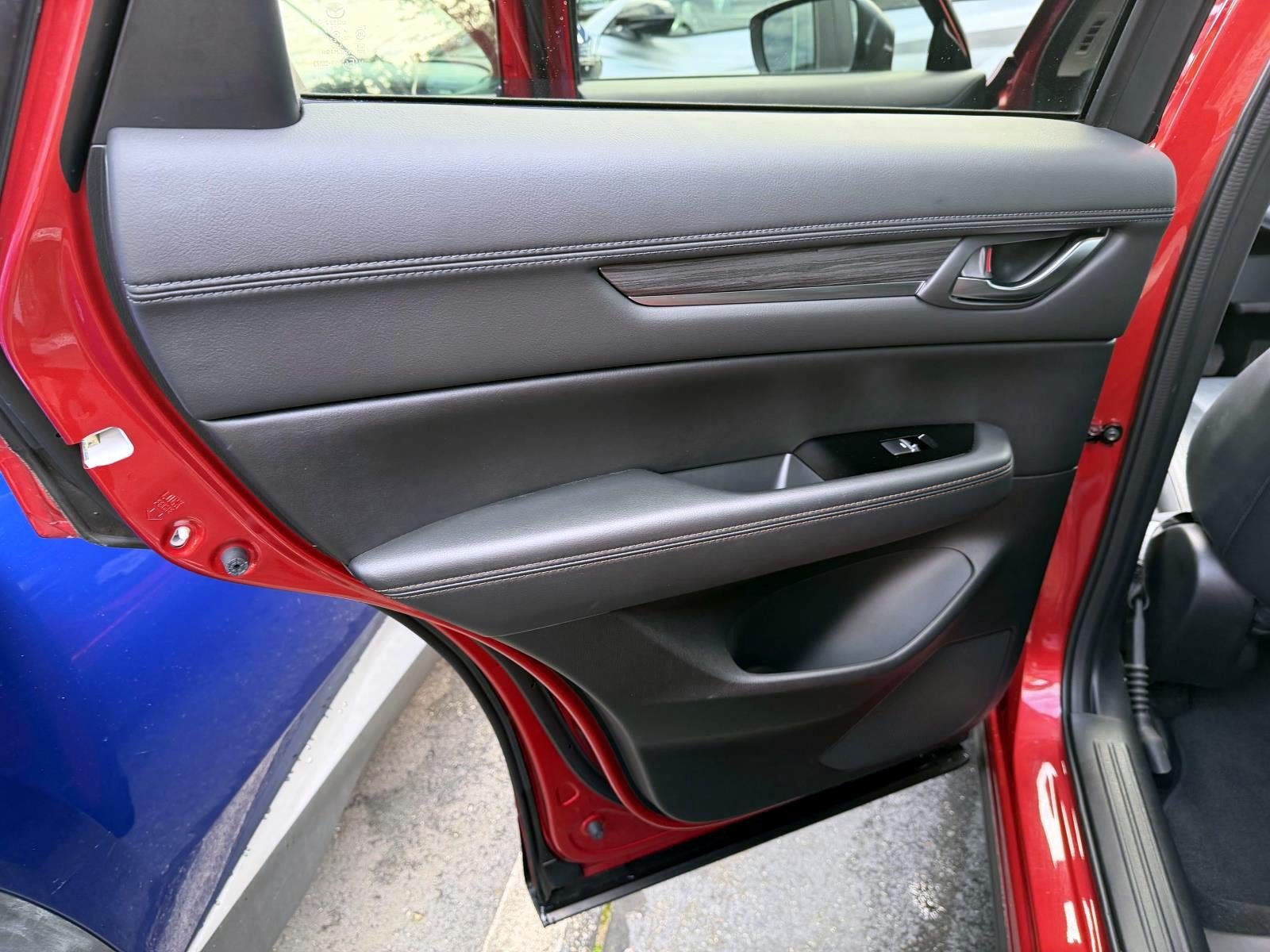 Used 2023 MAZDA CX-5 AWD 2.5 S w/ Premium Plus Pkg image 16