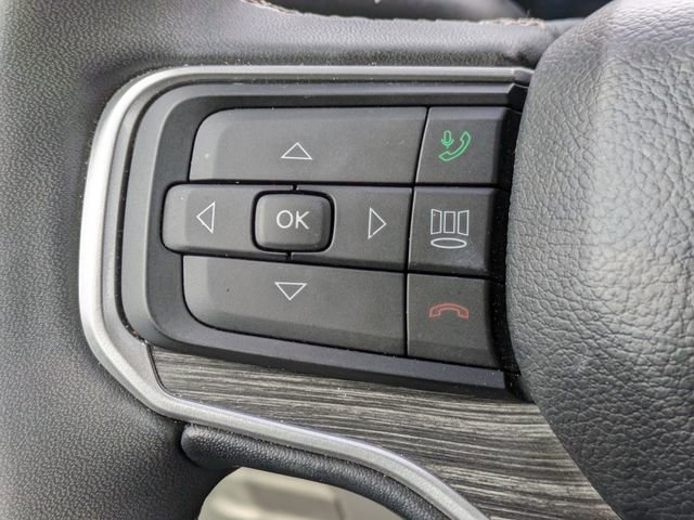 Used 2024 Jeep Wagoneer Series II w/ Flexible Seating Group image 29