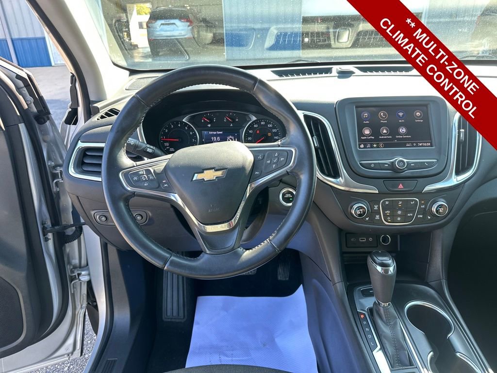 Used 2021 Chevrolet Equinox LT w/ Driver Convenience Package image 17