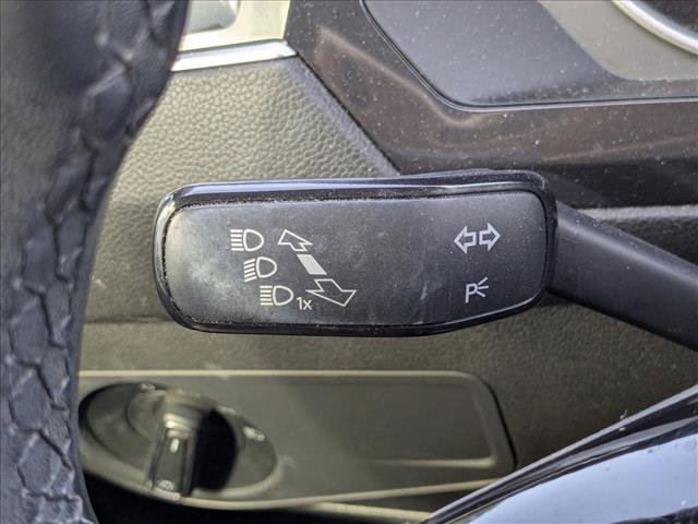 Used 2020 Volkswagen Tiguan SE image 6