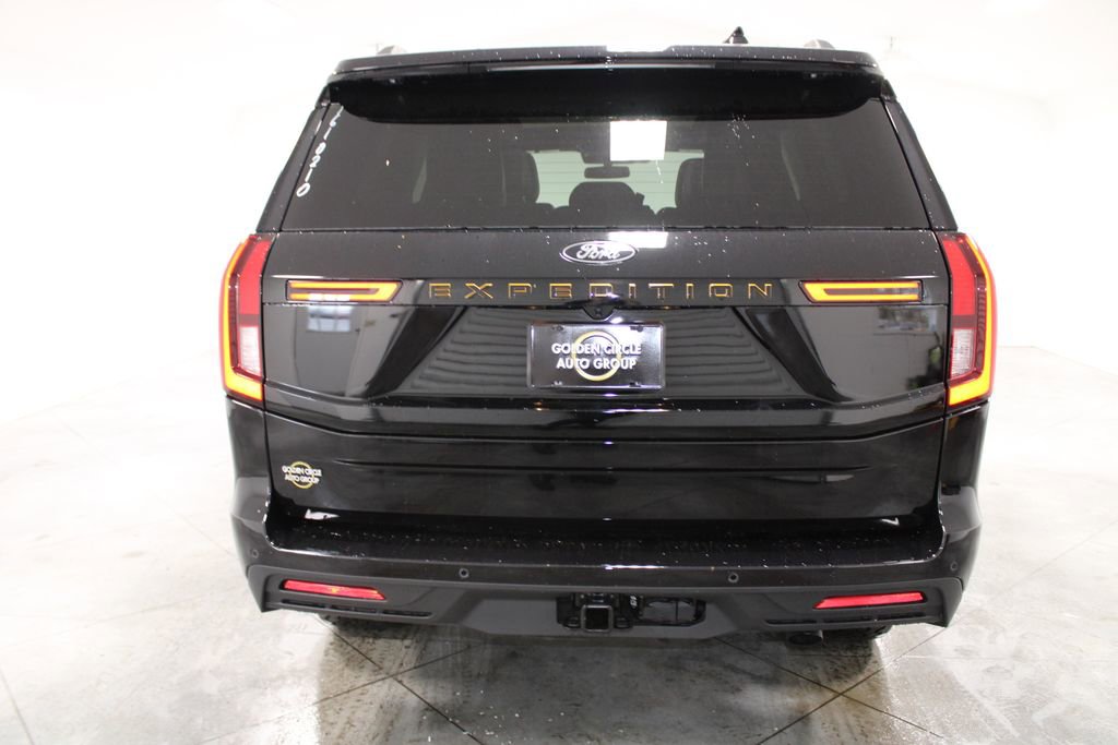 New 2026 Ford Expedition Tremor image 7