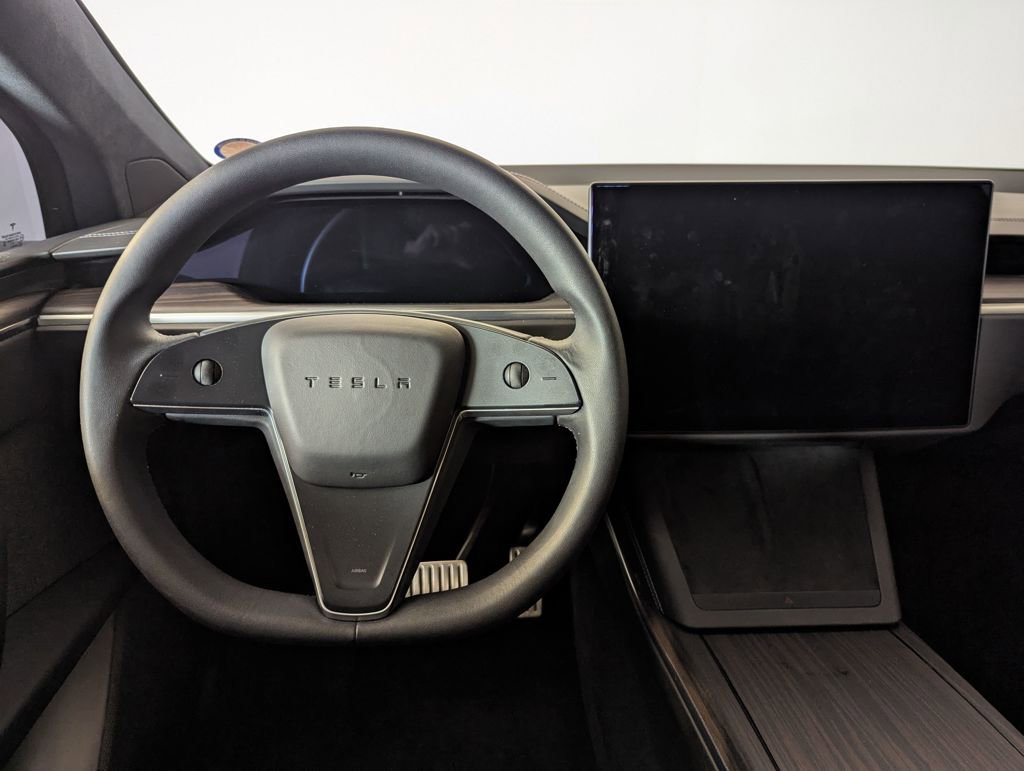 Used 2024 Tesla Model X image 35
