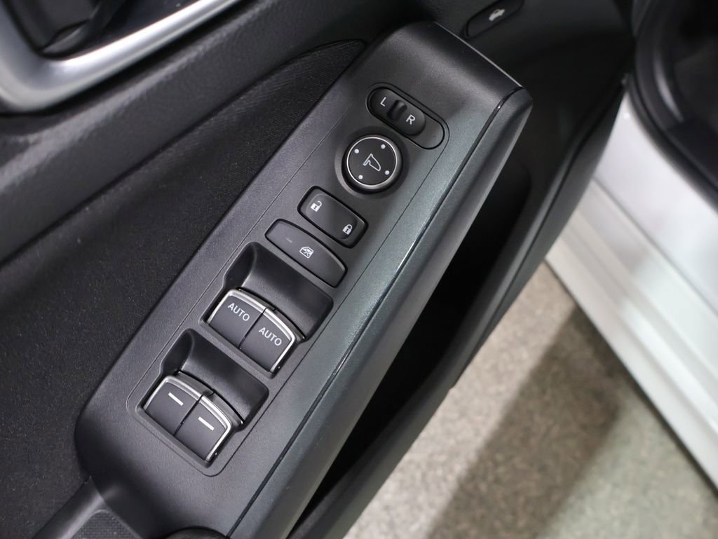 Used 2023 Honda Civic LX image 13