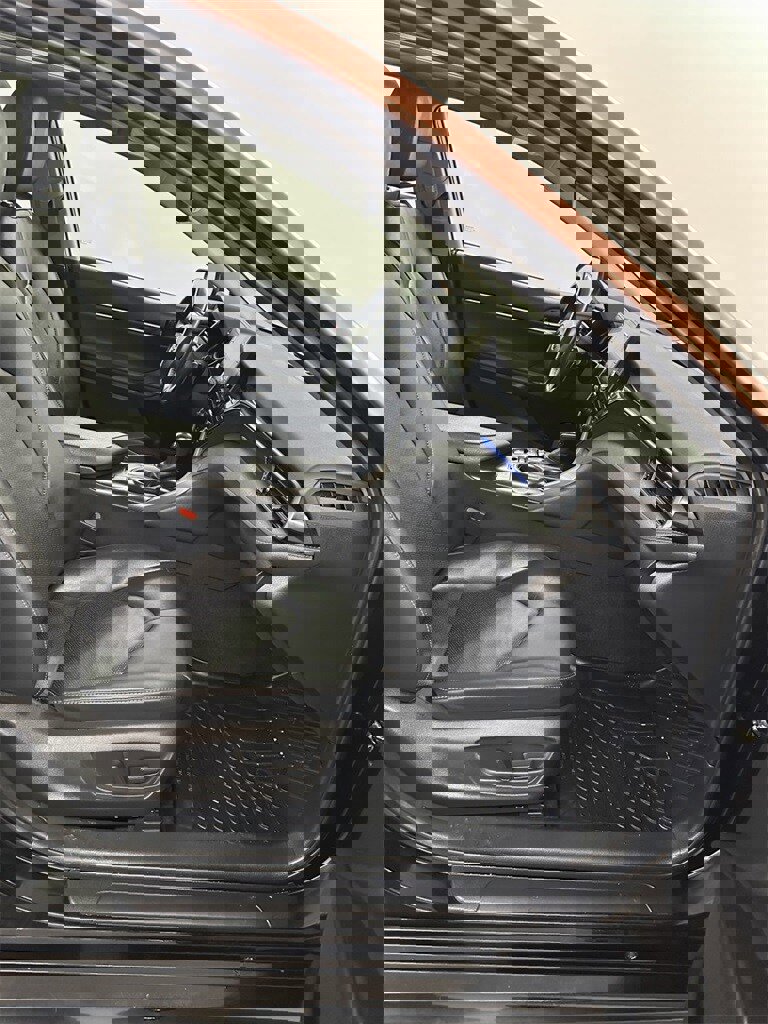 Used 2022 Toyota Camry XSE image 37