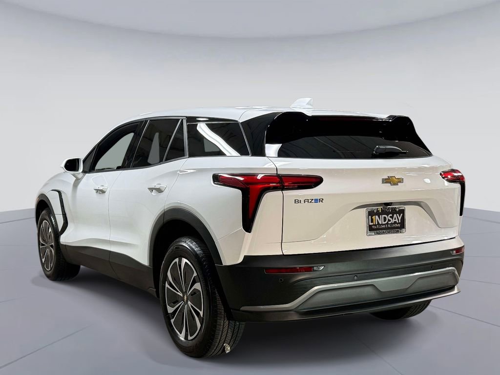 Used 2025 Chevrolet Blazer EV LT image 12