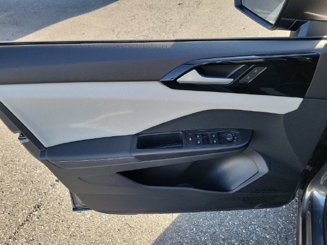 Certified 2026 Volkswagen Taos S FWD image 11