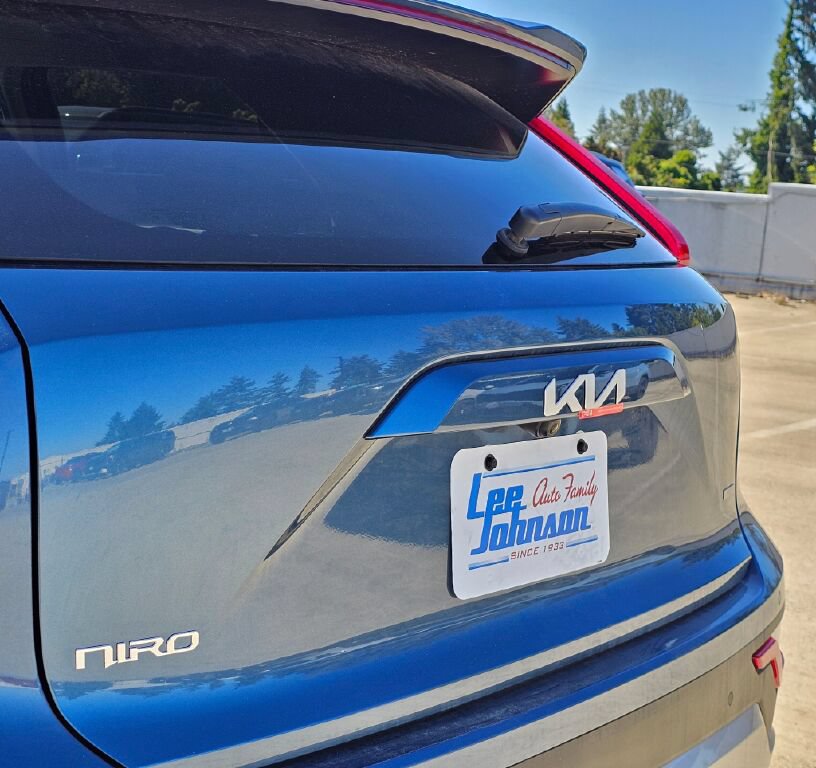 New 2026 Kia Niro EX FWD image 26