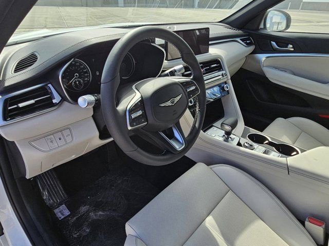 Used 2025 Genesis G70 2.5T RWD image 15