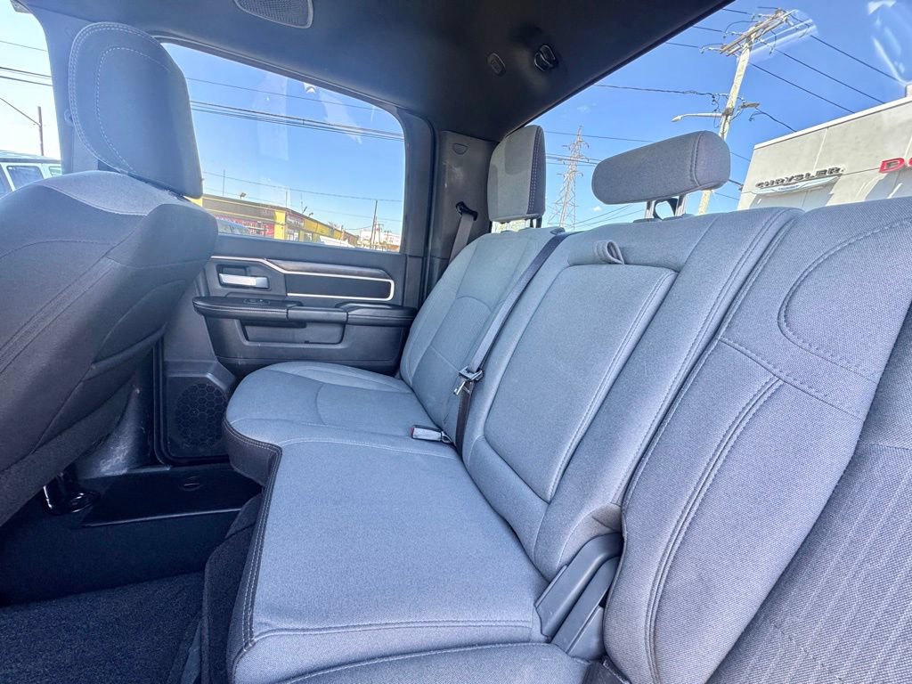 Certified 2024 RAM 2500 Big Horn w/ Bed Utility Group AWD/4WD image 18