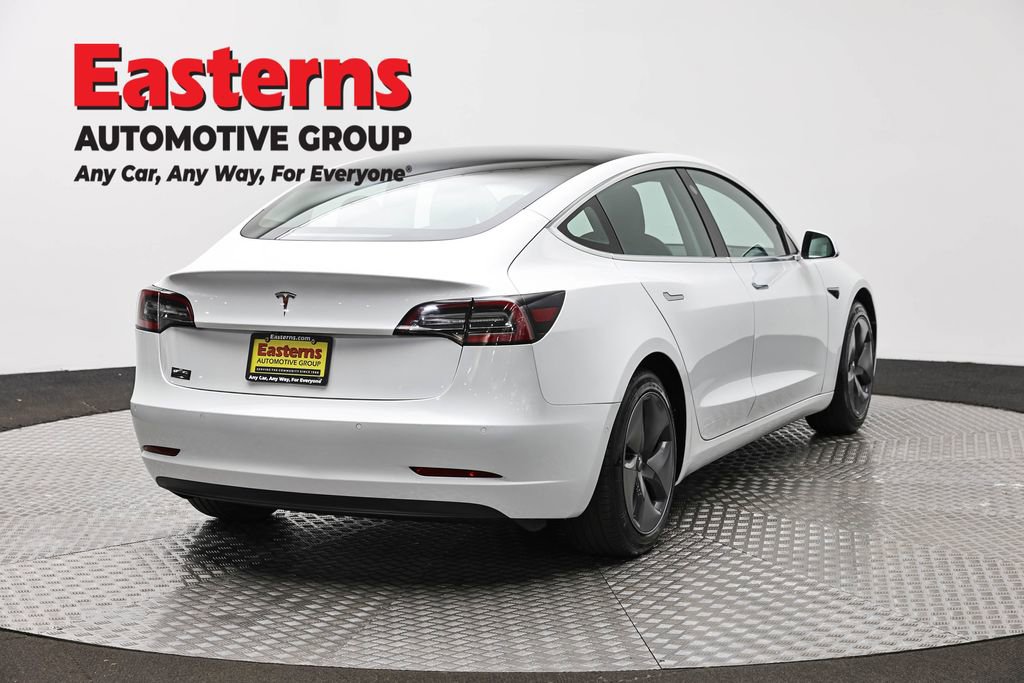 Used 2020 Tesla Model 3 Standard Range Plus image 5