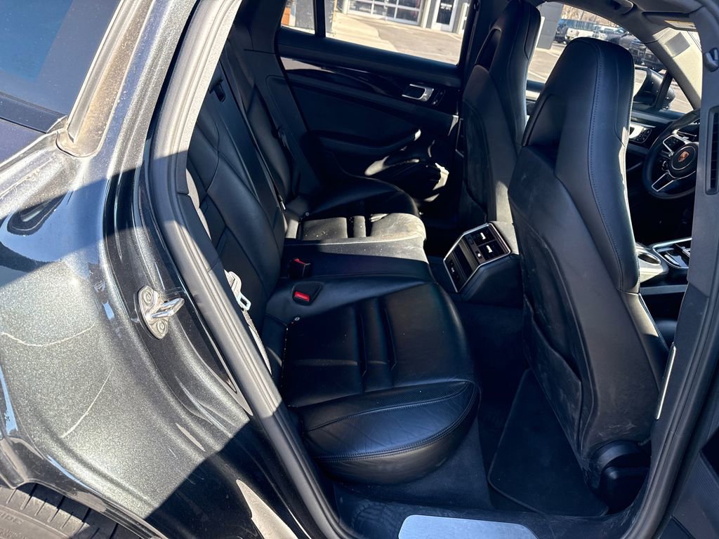 Used 2020 Porsche Panamera 4S image 13