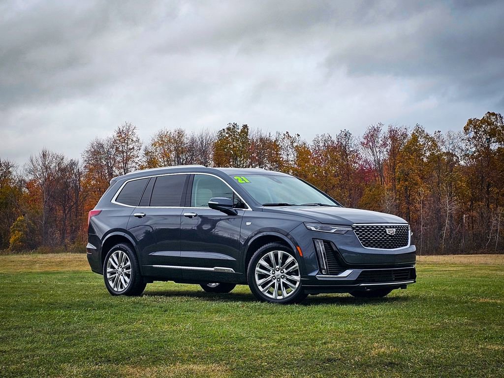 Used 2021 Cadillac XT6 Premium Luxury w/ LPO, Floor Liner Package image 2