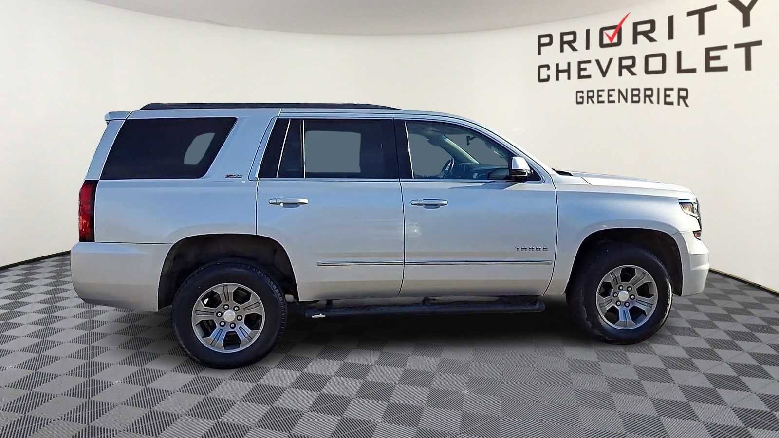 Certified 2019 Chevrolet Tahoe LT w/ Luxury Package image 9