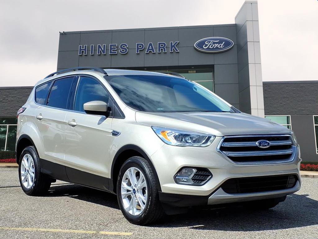 Certified 2017 Ford Escape SE w/ Equipment Group 201A