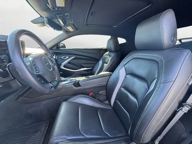 Used 2022 Chevrolet Camaro LT w/ RS Package image 9
