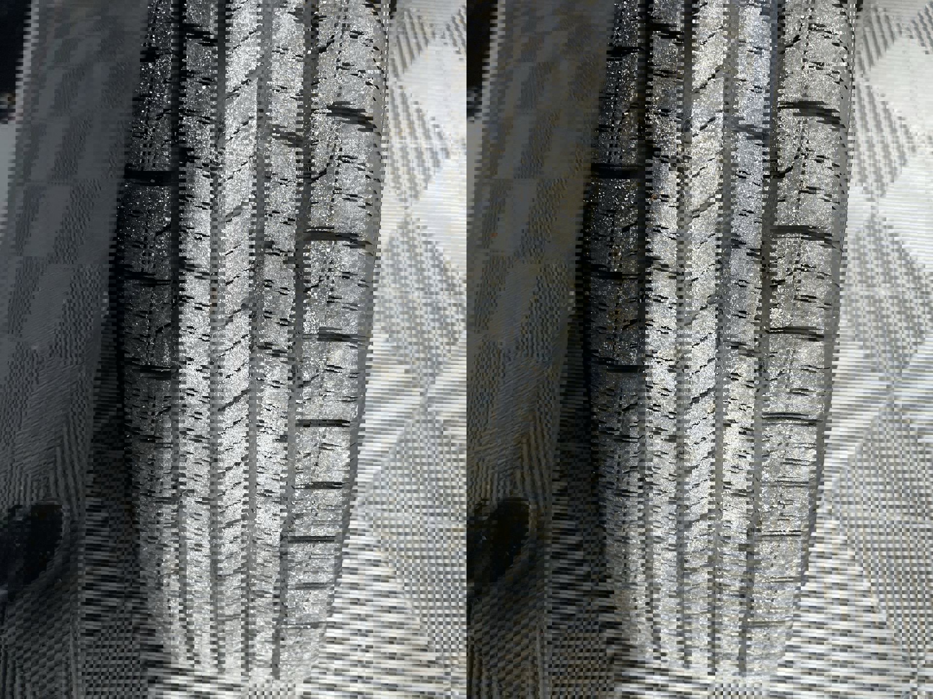 Used 2015 Toyota Prius Two image 25