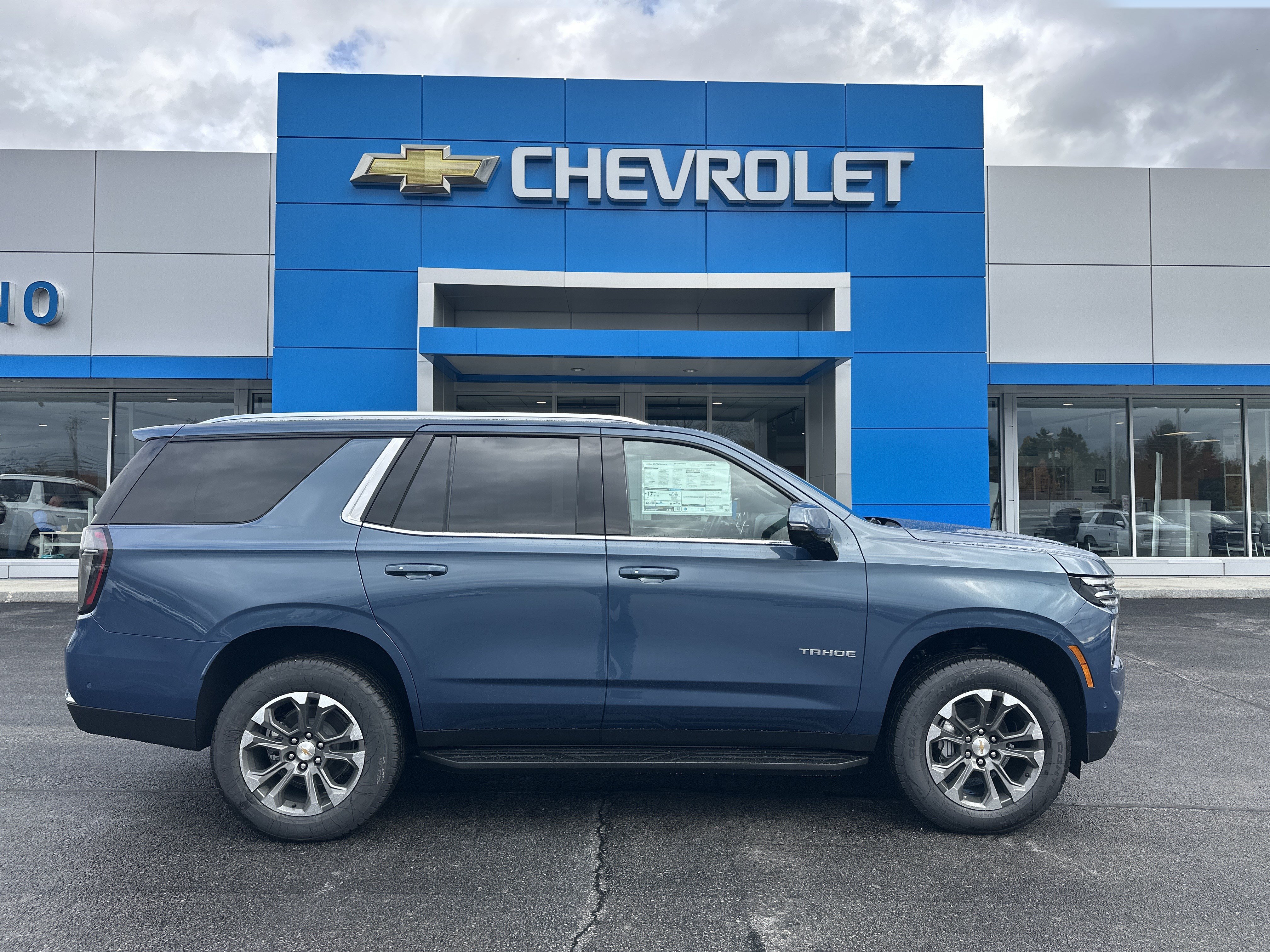 New 2027 Chevrolet Tahoe LT w/ Comfort Package AWD/4WD image 1