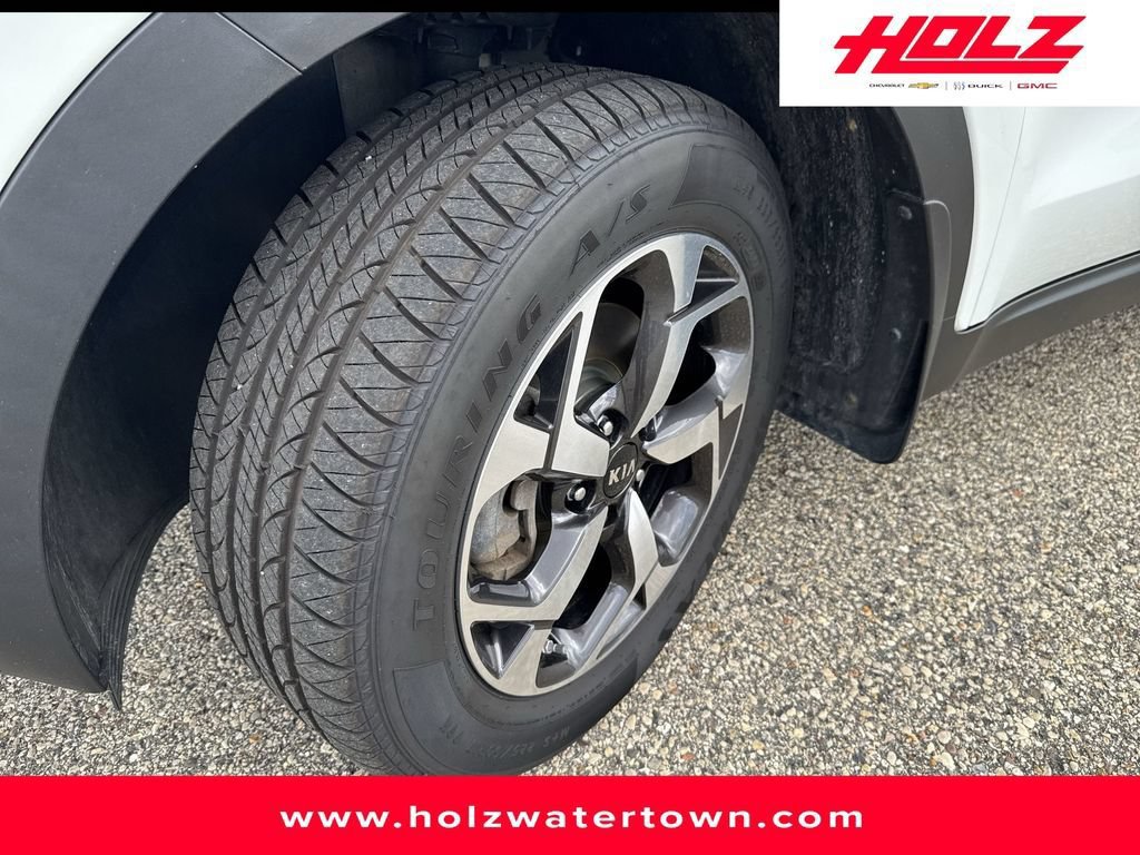 Used 2020 Kia Sportage LX AWD/4WD image 3