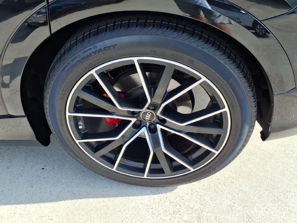 Used 2022 Audi SQ8 Prestige w/ Prestige Package AWD/4WD image 23