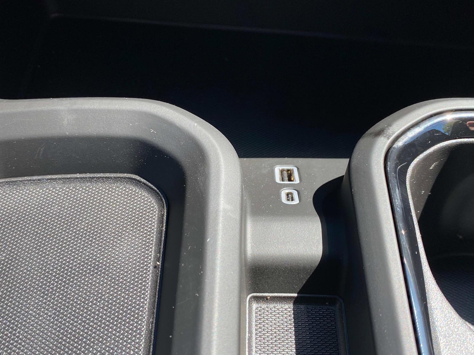 Used 2025 GMC Sierra 2500 AT4X w/ AT4X AEV Edition image 19