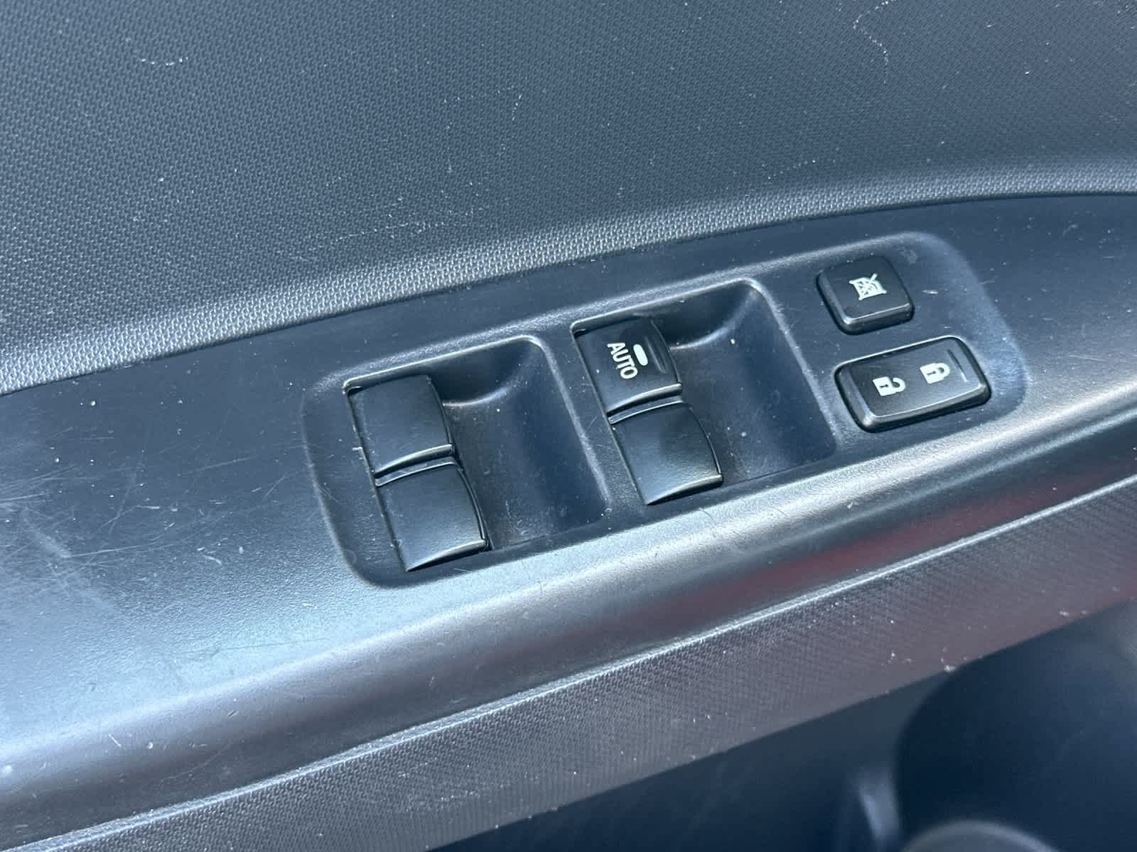 Used 2024 Mitsubishi Mirage ES FWD image 14