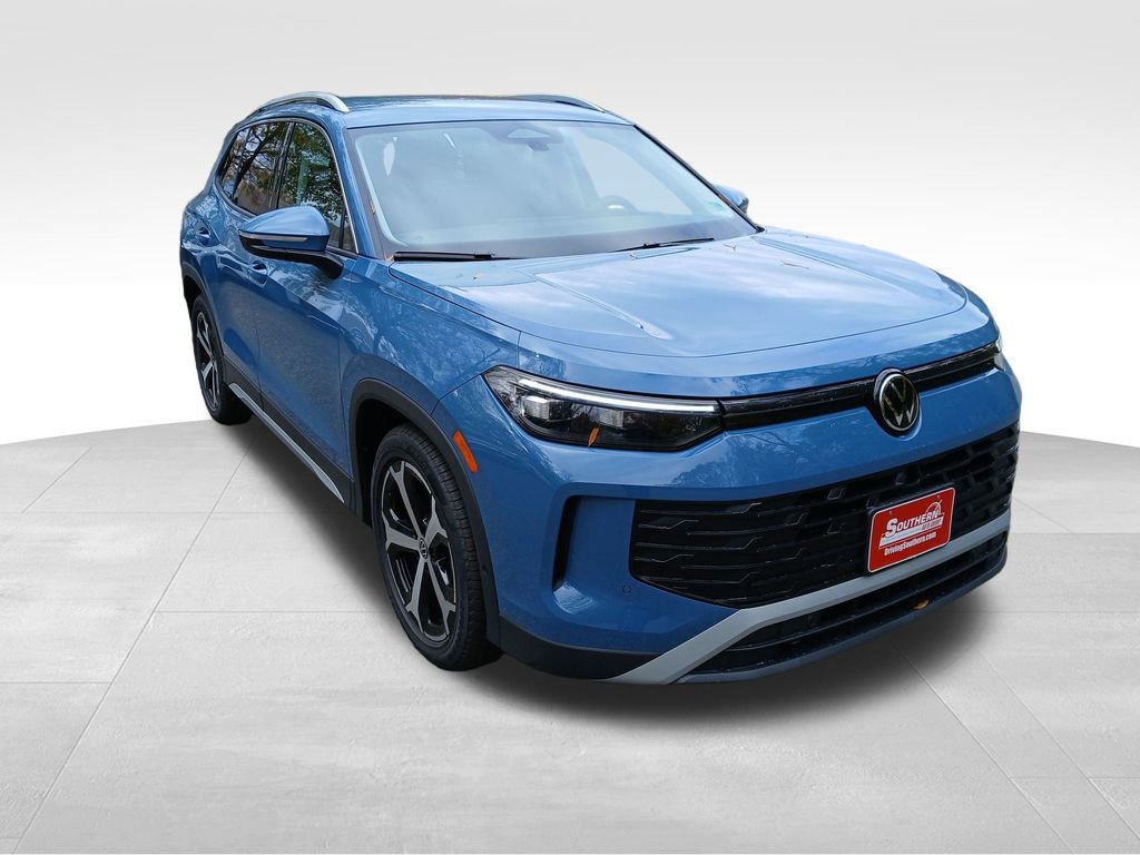 Used 2026 Volkswagen Tiguan SE image 7