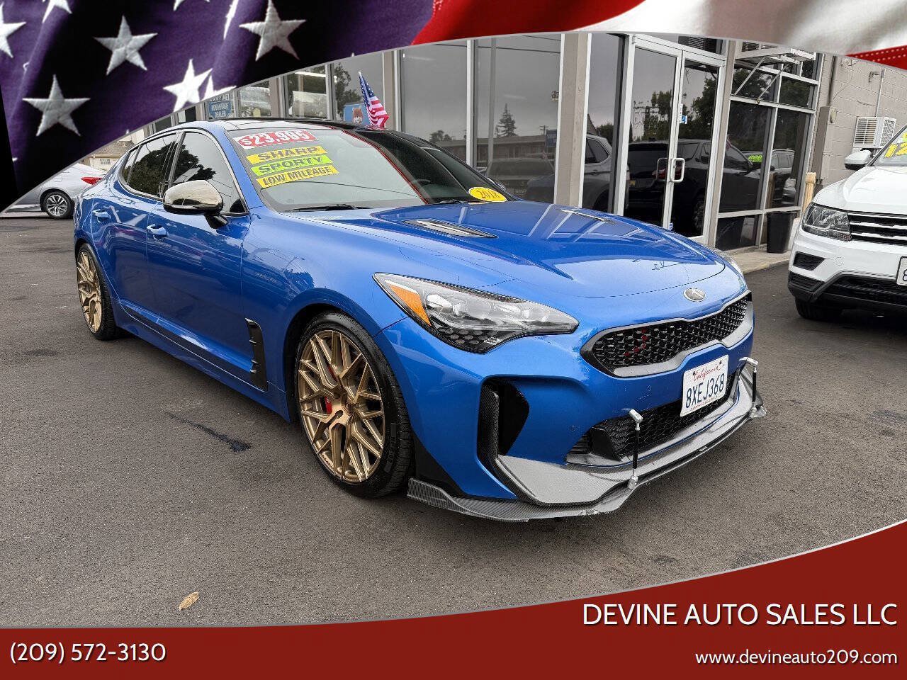 Used 2018 Kia Stinger GT1 RWD image 1