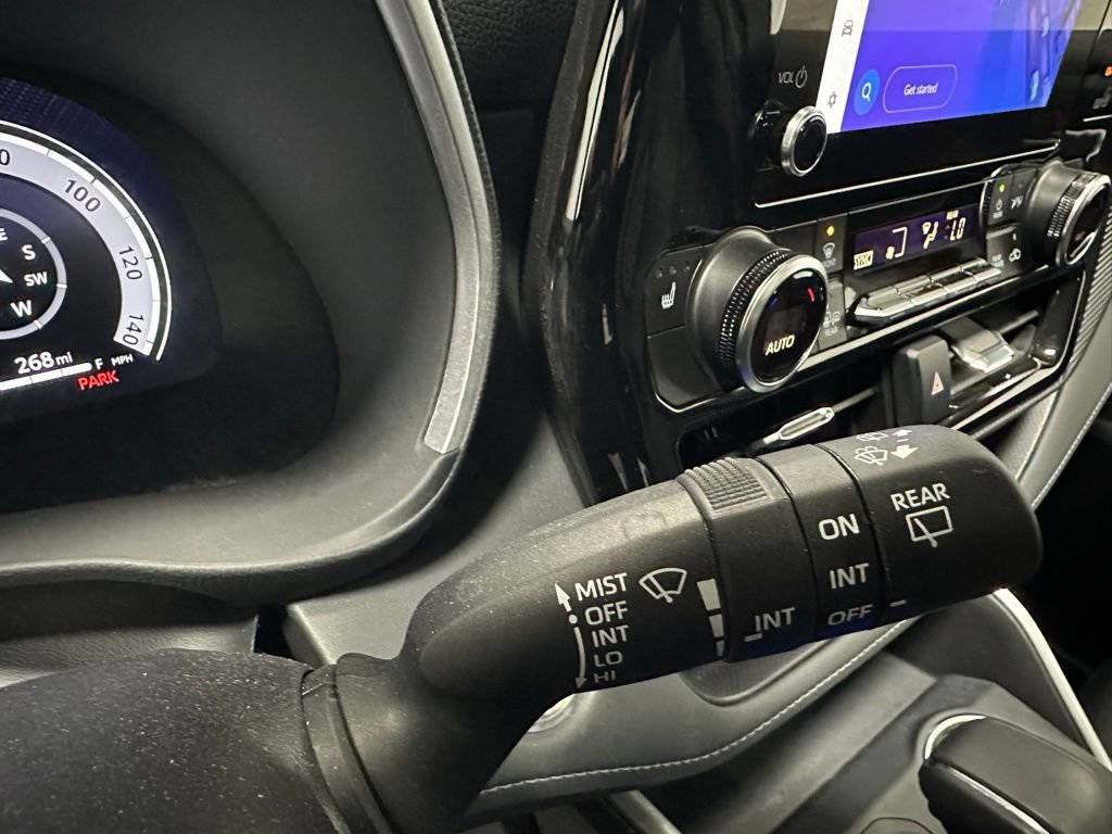 Used 2025 Toyota Highlander XSE image 21