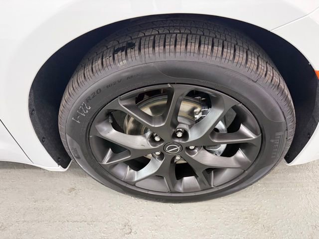 New 2026 Chrysler Pacifica Limited w/ S Appearance Package FWD image 4