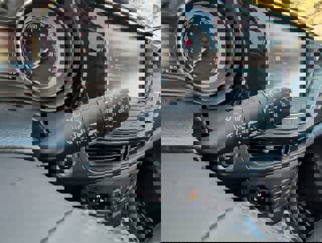 Used 2019 Buick Envision Essence w/ LPO, Road Trip Package image 25