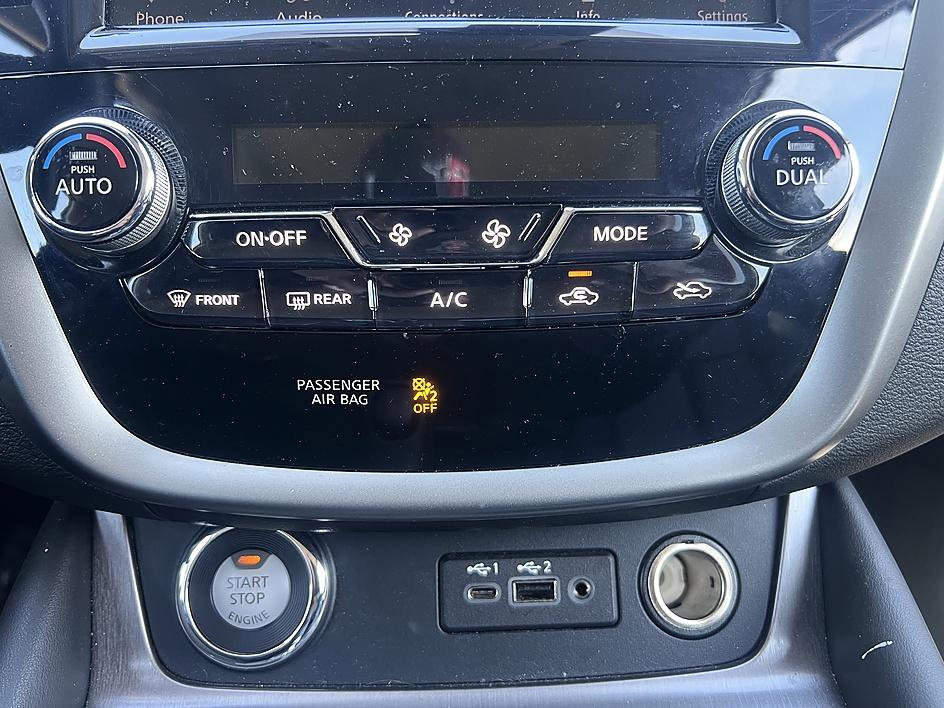 Certified 2024 Nissan Murano SV w/ SV Midnight Edition Package image 16