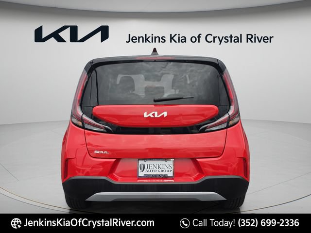 Used 2024 Kia Soul LX w/ Option Group 015 FWD image 8