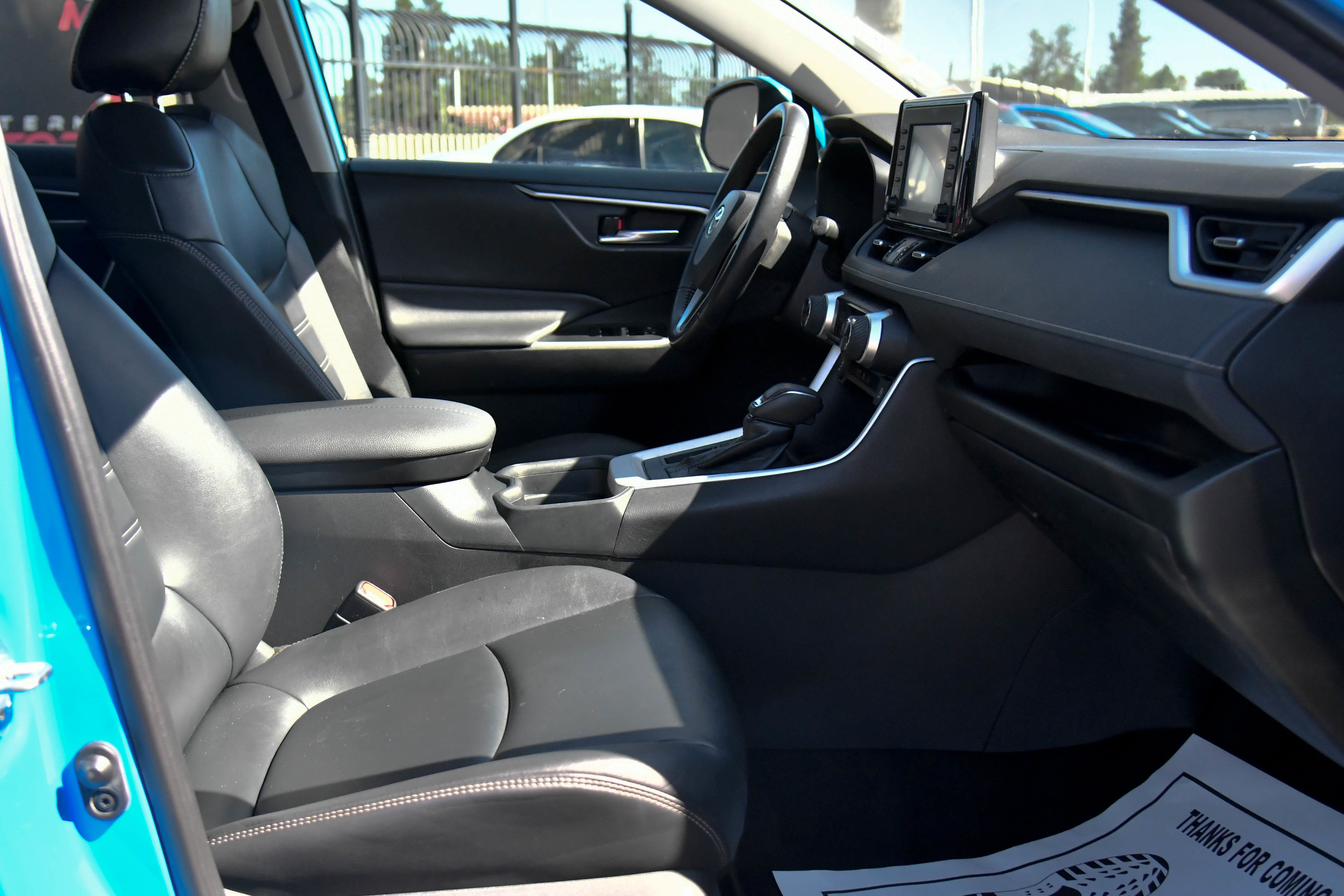 Used 2020 Toyota RAV4 XLE Premium FWD image 45