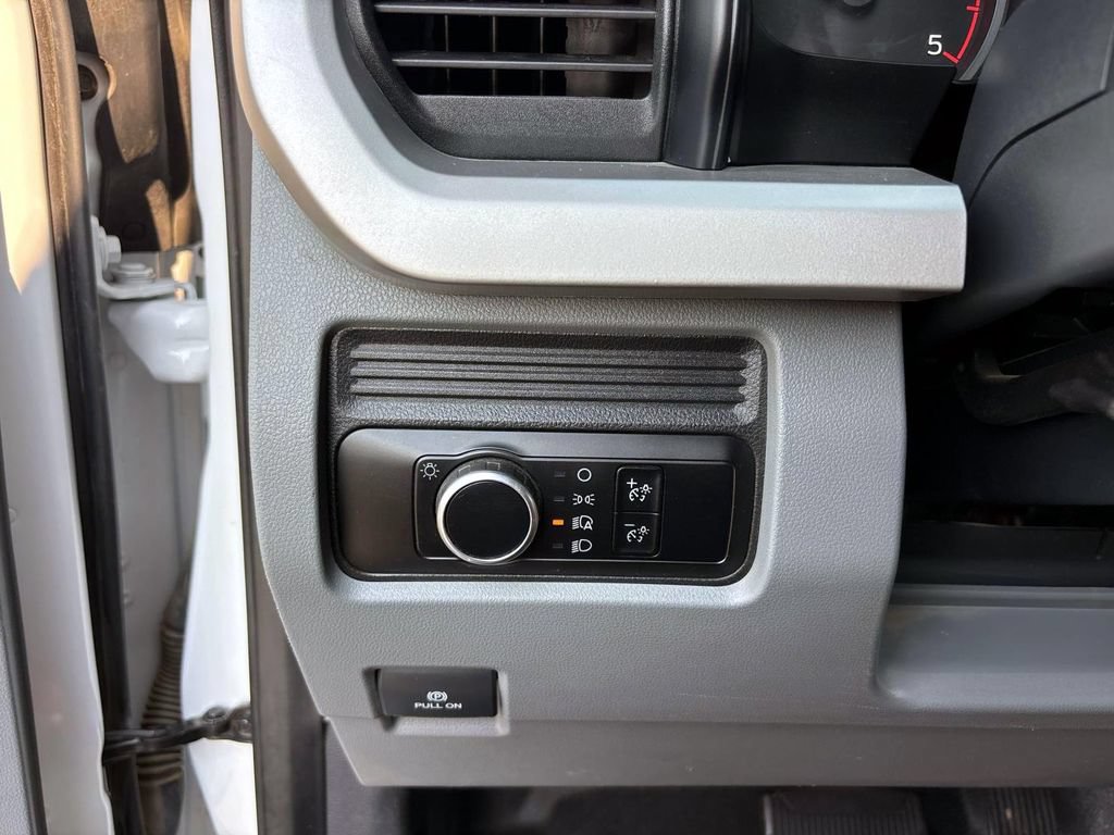 Used 2023 Ford F350 XL AWD/4WD image 16
