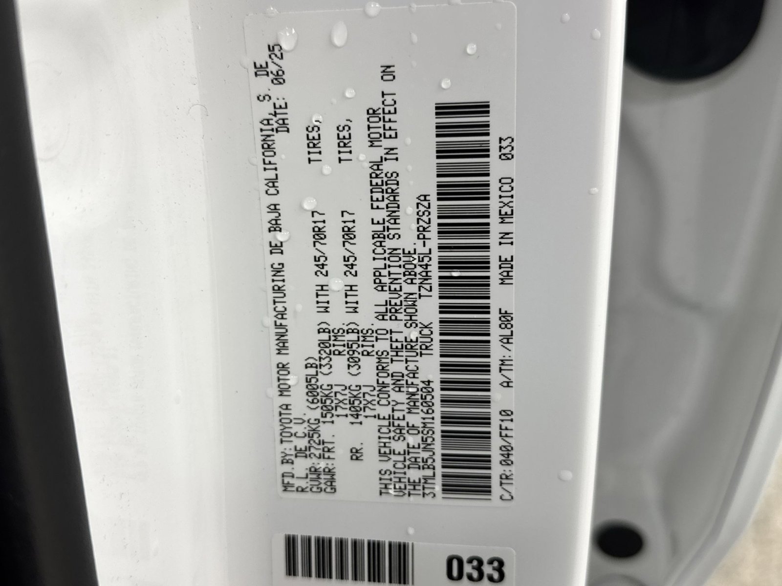 Used 2025 Toyota Tacoma SR5 image 33