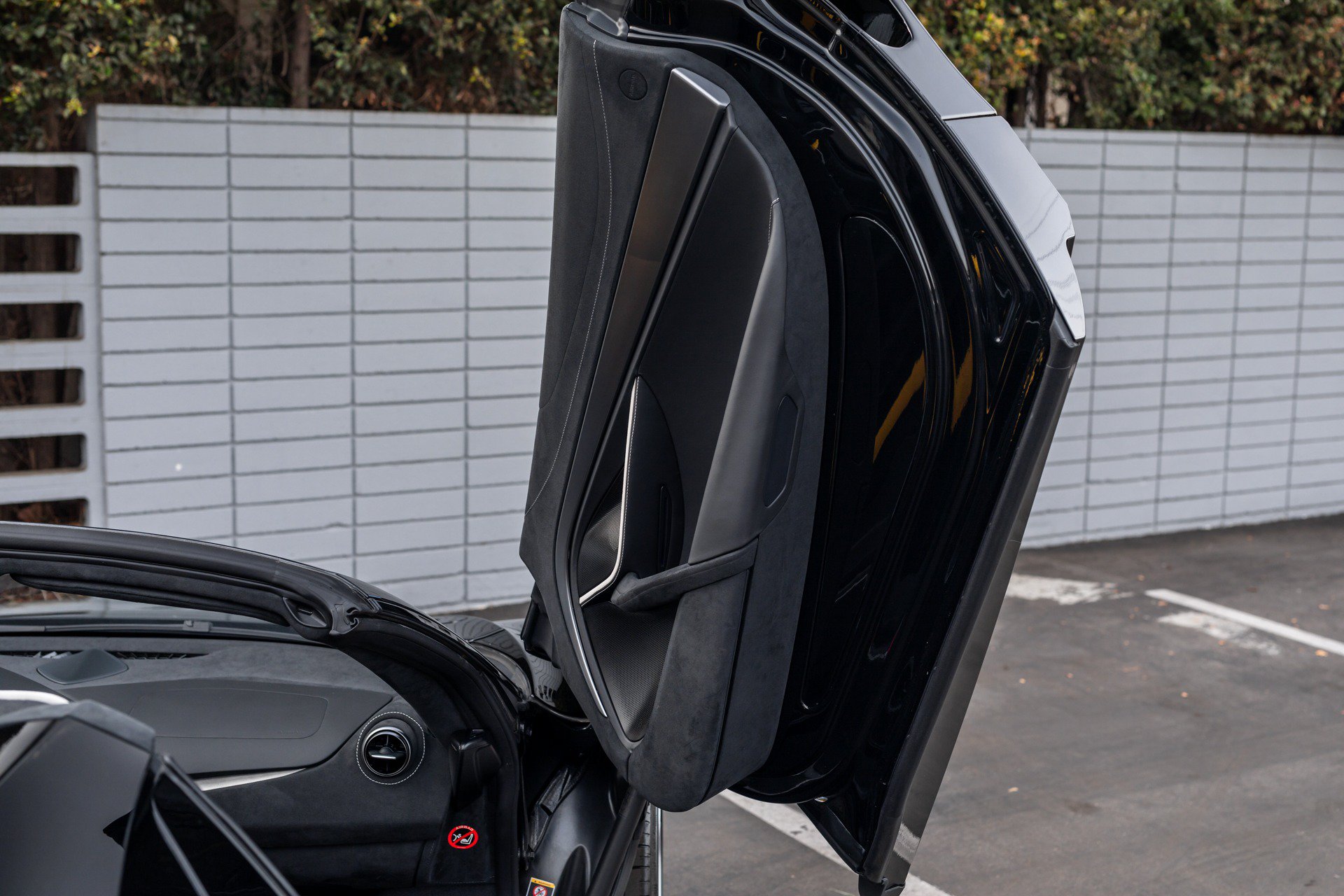 Used 2024 McLaren 750S Spider RWD image 31